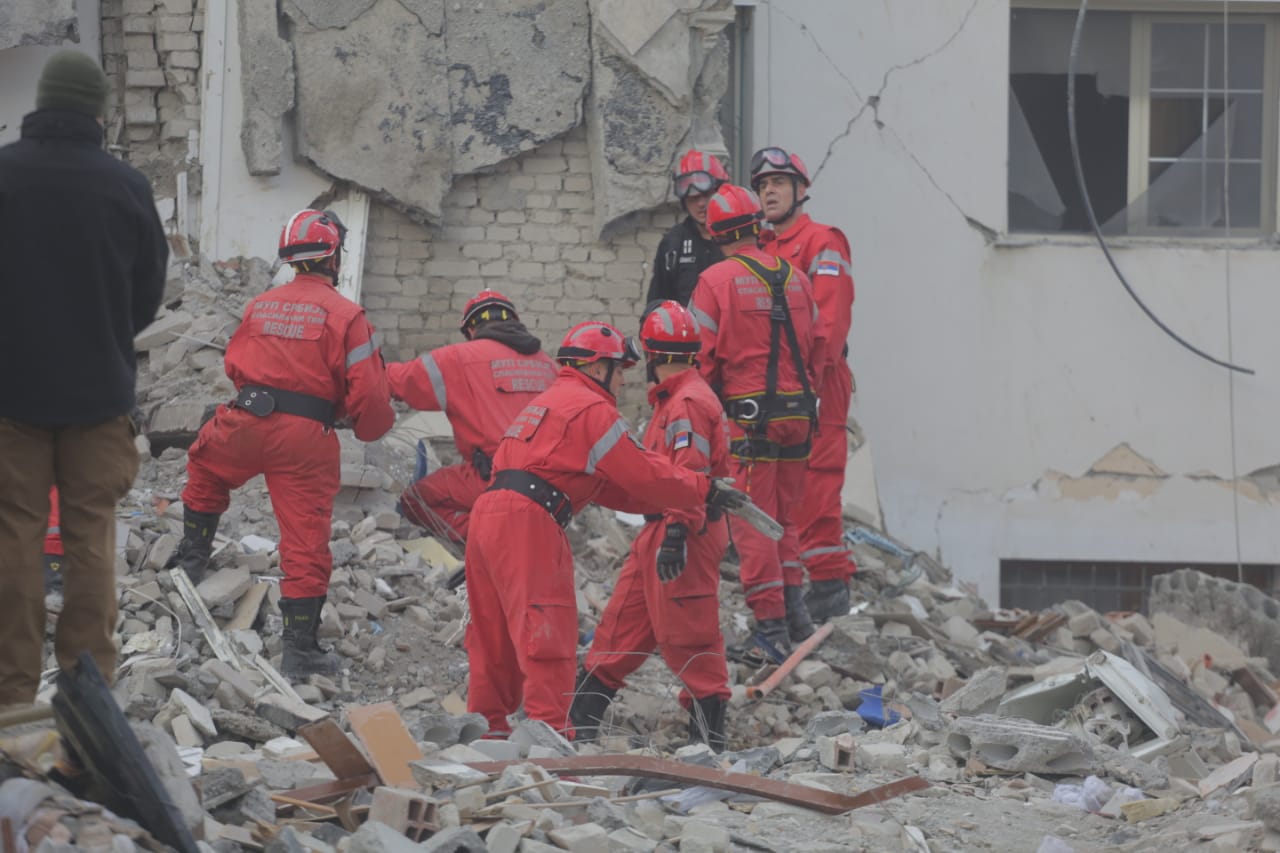 Rritet bilanci/ Një çift dhe një fëmijë, gjenden 3 trupa të tjerë në Thumanë