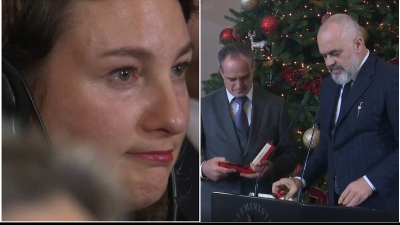 Rama dekoron heronjtë e heshtur që ndihmuan Shqipërinë! Veçon mesazhin e SHBA dhe “thumbon” BE Rama dekoron heronjtë e heshtur që ndihmuan Shqipërinë! Veçon mesazhin e SHBA dhe “thumbon” BE