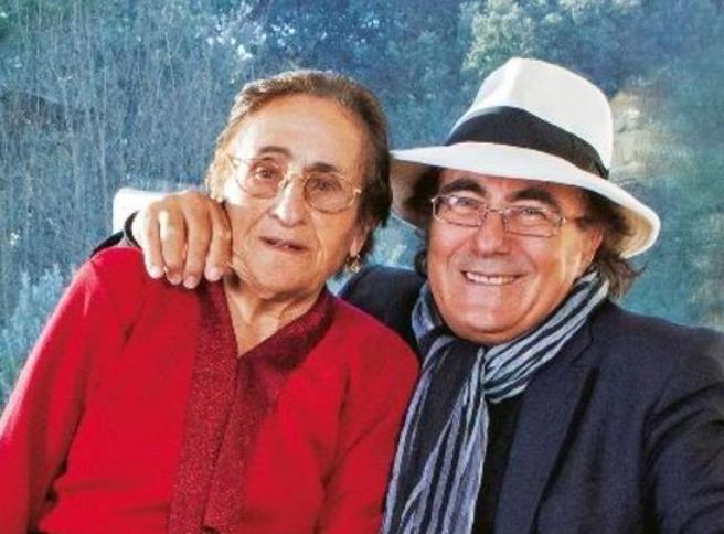 Al Bano humb nënën, këngëtari i ëndrrave për liri anulon pjesëmarrjen si i ftuar në Festivalin 11-të në Bunk’Art