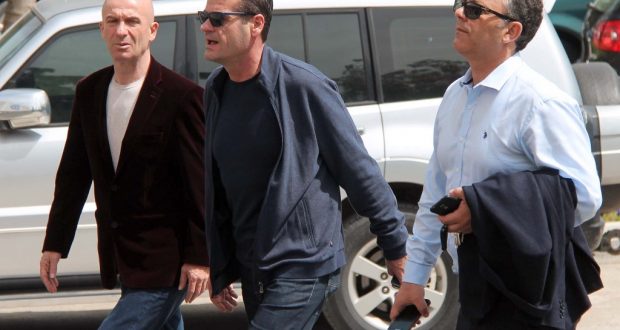 “Kjo është gjëja më e keqe që mund të vinte”, Astrit Patozi jep mesazhin e fortë për kryeministrin Rama nga protesta e gazetarëve: Jemi në emergjencë për tërmetin, jo për… “Kjo është gjëja më e keqe që mund të vinte”, Astrit Patozi jep mesazhin e fortë për kryeministrin Rama nga protesta e gazetarëve: Jemi në emergjencë për tërmetin, jo për…