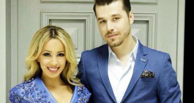 Në heshtje të plotë dhe larg zhurmës së mediave, ja sa persona të prekur nga tërmeti kanë ndihmuar Miriam Cani dhe Alban Skënderaj Në heshtje të plotë dhe larg zhurmës së mediave, ja sa persona të prekur nga tërmeti kanë ndihmuar Miriam Cani dhe Alban Skënderaj