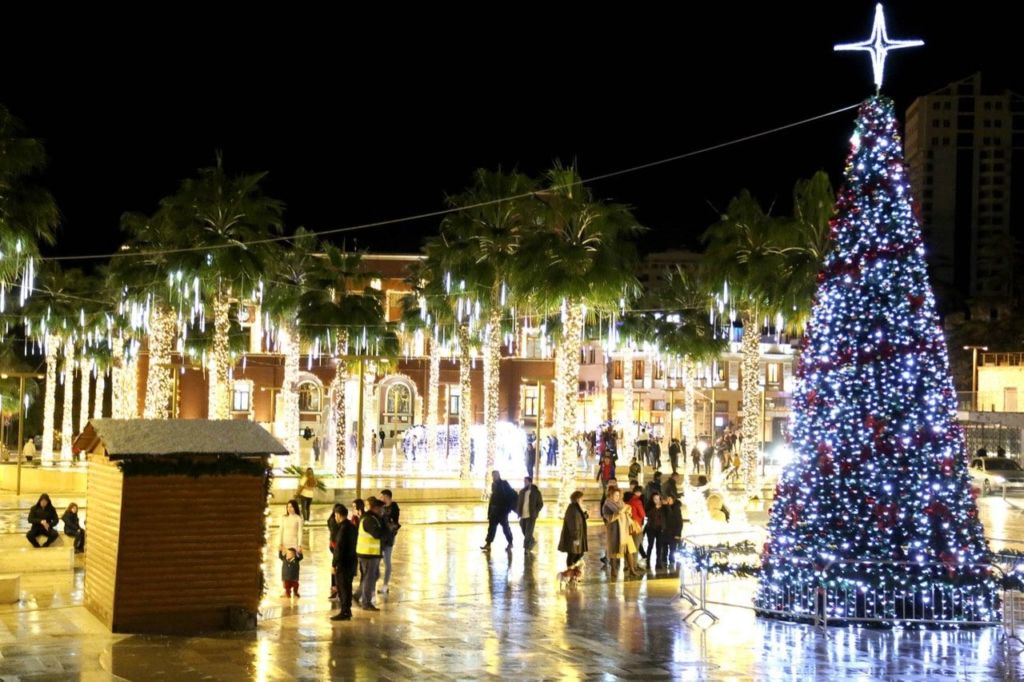 Ndriçon Durrësi, në qytet ka buzëqeshje dhe normalitet Ndriçon Durrësi, në qytet ka buzëqeshje dhe normalitet