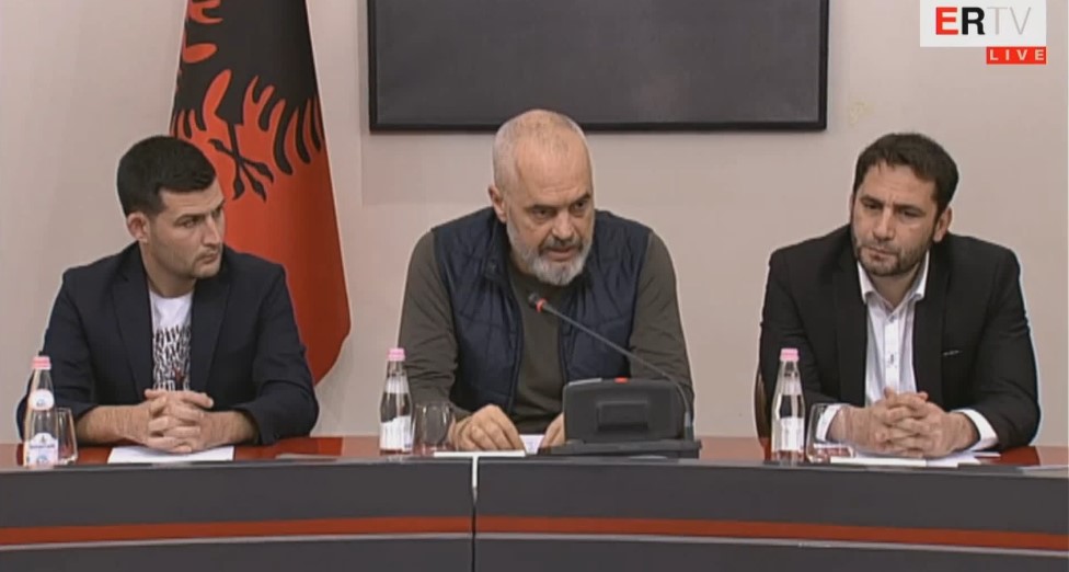 Rindërtimi pas tërmetit: Zbardhet shifra totale se sa para janë grumbulluar deri tani Rindërtimi pas tërmetit: Zbardhet shifra totale se sa para janë grumbulluar deri tani