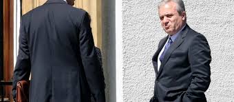 Tani e ka radhën “Kaçi i Zi”! Rama është injorant, hajdut, kloun, arrogant, tradhtar, mashtrues, gojëpisët, i pështirë, i turpshëm, mburravec, i sëmurë, qelbësirë, mosmirënjohës, bukëshkalë dhe besëprerë… Tani e ka radhën “Kaçi i Zi”! Rama është injorant, hajdut, kloun, arrogant, tradhtar, mashtrues, gojëpisët, i pështirë, i turpshëm, mburravec, i sëmurë, qelbësirë, mosmirënjohës, bukëshkalë dhe besëprerë…