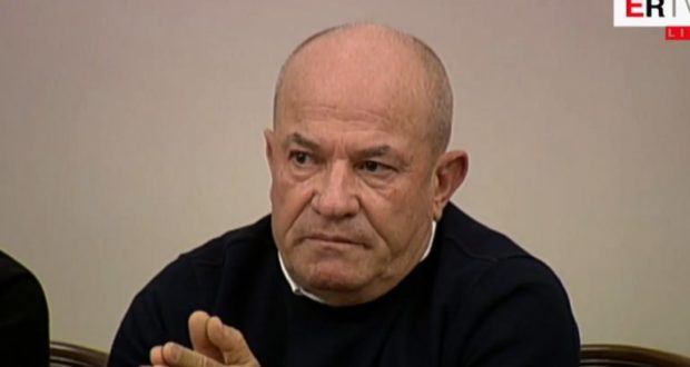 Themeluesi i PD-së, profesori i Gjeologjisë thirrje: Kini kujdes me njerezit, sepse pas 10 apo 15 ditësh do shpërthejë drama Themeluesi i PD-së, profesori i Gjeologjisë thirrje: Kini kujdes me njerezit, sepse pas 10 apo 15 ditësh do shpërthejë drama