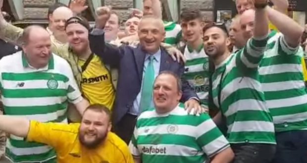 VIDEO: Ultras ordiner, apo presidenti i Shqipërisë?! VIDEO: Ultras ordiner, apo presidenti i Shqipërisë?!