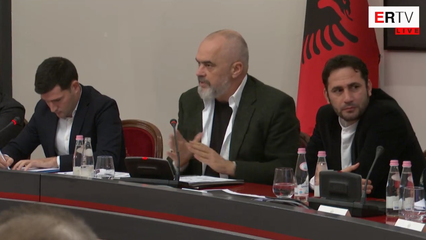 Rama ia mbledh keq ndërtuesve, tregon dhe si do të bëhet transparenca e fondeve të mbledhura Rama ia mbledh keq ndërtuesve, tregon dhe si do të bëhet transparenca e fondeve të mbledhura