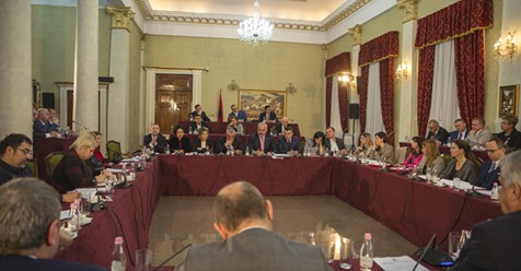 Tre bashki të bllokuara nga Meta: PS ndryshime ligjore për të shmangur presidentin! Ja si do i hiqen kompetencat për zgjedhjet e pjesshme Tre bashki të bllokuara nga Meta: PS ndryshime ligjore për të shmangur presidentin! Ja si do i hiqen kompetencat për zgjedhjet e pjesshme