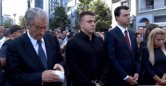 Hero frymëzues apo spiun 80-lekësh?! Hajdari sipas një udhëheqësi