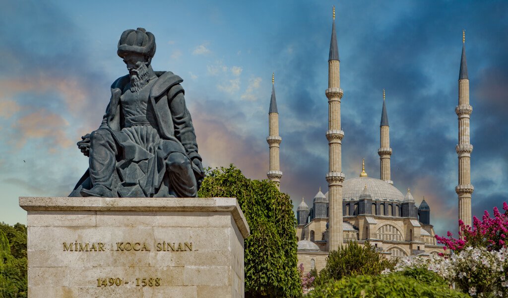 Shqiptari që kopjoi krishterimin, dhe ndërtoi mrekullitë në Turqi Shqiptari që kopjoi krishterimin, dhe ndërtoi mrekullitë në Turqi