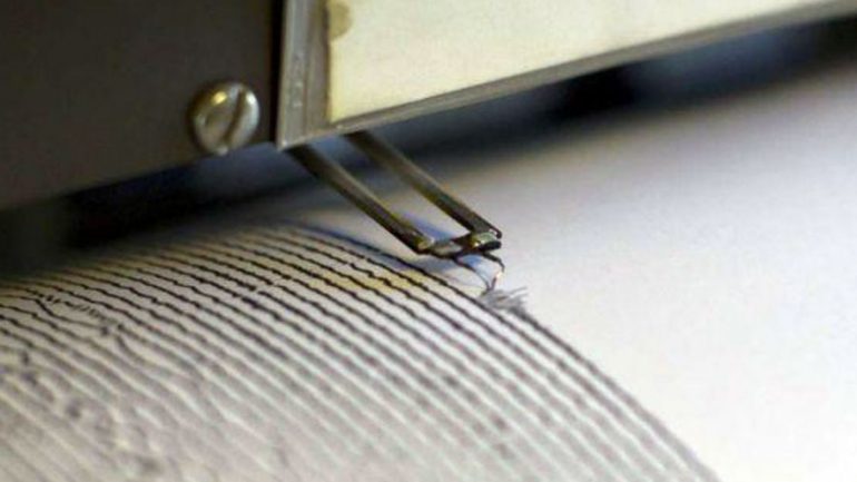 Sistem që “paralajmëron” lëkundjet sizmike 4 orë përpara?! Rumania dhe Izraeli fillojnë testimin e teknologjisë revolucionare Sistem që “paralajmëron” lëkundjet sizmike 4 orë përpara?! Rumania dhe Izraeli fillojnë testimin e teknologjisë revolucionare