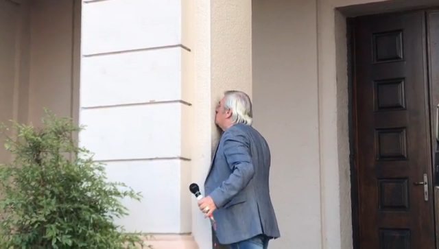 Dikush duhet ta sqaroi Zefin! Ju bashkua kauzës për Teatrin, Zef Deda “futet në rol” duke harruar se kush e ka rindërtuar Teatrin Migjeni Dikush duhet ta sqaroi Zefin! Ju bashkua kauzës për Teatrin, Zef Deda “futet në rol” duke harruar se kush e ka rindërtuar Teatrin Migjeni