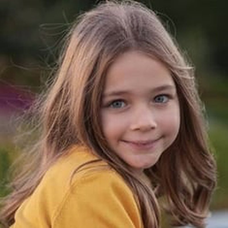 Protagonistja e filmit që përloti botën tregon për shqiptarët eksperiencën në rolin e “Ova-s”: Po pres të më shkruajë Ylli Limani! Protagonistja e filmit që përloti botën tregon për shqiptarët eksperiencën në rolin e “Ova-s”: Po pres të më shkruajë Ylli Limani!