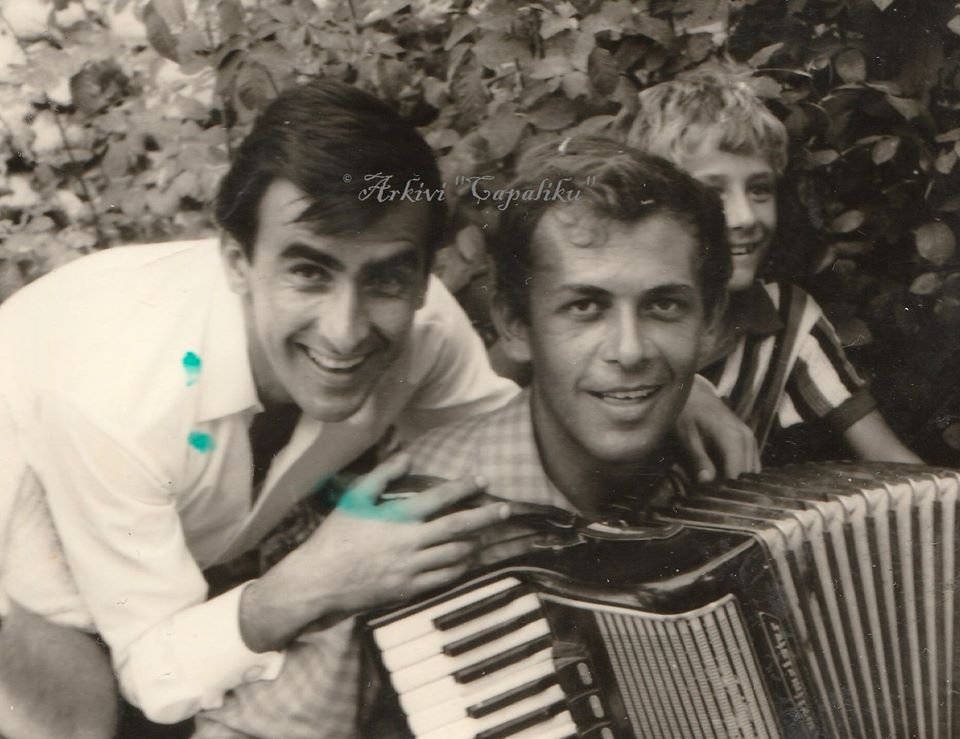 Aktori, regjisori dhe dramaturgu i paharruar shkodran Serafin Fanko dje kishte ditëlindjen! Aktori, regjisori dhe dramaturgu i paharruar shkodran Serafin Fanko dje kishte ditëlindjen!