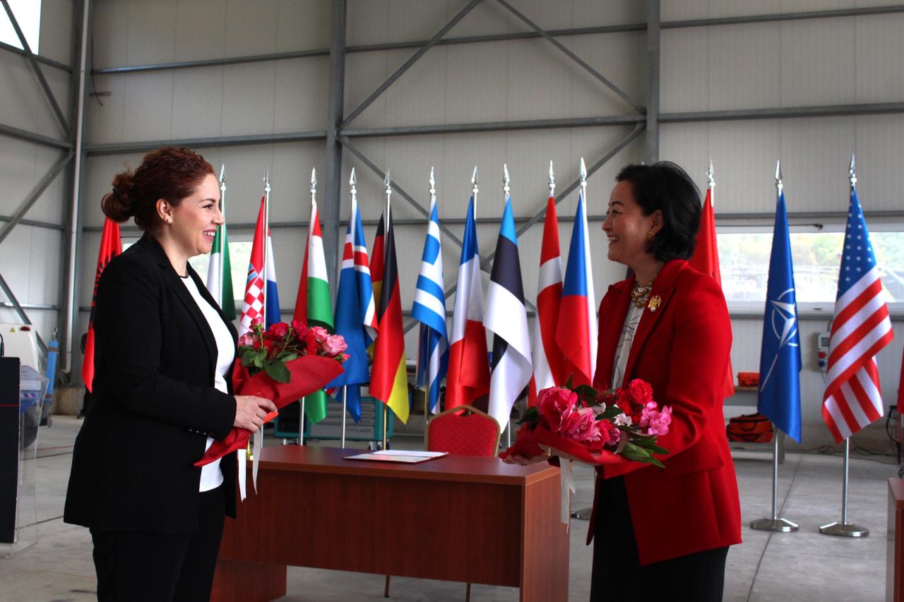 Rama: Marrëveshja me SHBA, helikopterët “Black Hawk” investim kolosal në Bazën e Kuçovës Rama: Marrëveshja me SHBA, helikopterët “Black Hawk” investim kolosal në Bazën e Kuçovës