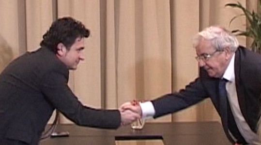 Ngjela dhe Spahiu: Të korruptuarit do japin llogari, SHBA ka gati listën! Meta e Berisha i kanë shpresat te aktorët e teatrit