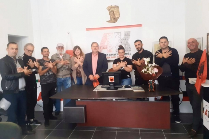 Kreshnik Spahiu lajmëron futjen e Aleancës Kuq e Zi në zgjedhje: Kundër PD-LSI dhe PS