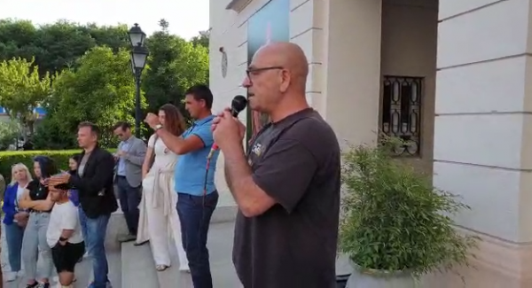 Ish roja i Teatrit, Budina duhet ta mësoi: Teatrin Migjeni e ka rindërtuar si monument kulture qeveria Rama, por nuk ishte ish-kazermë! Ish roja i Teatrit, Budina duhet ta mësoi: Teatrin Migjeni e ka rindërtuar si monument kulture qeveria Rama, por nuk ishte ish-kazermë!