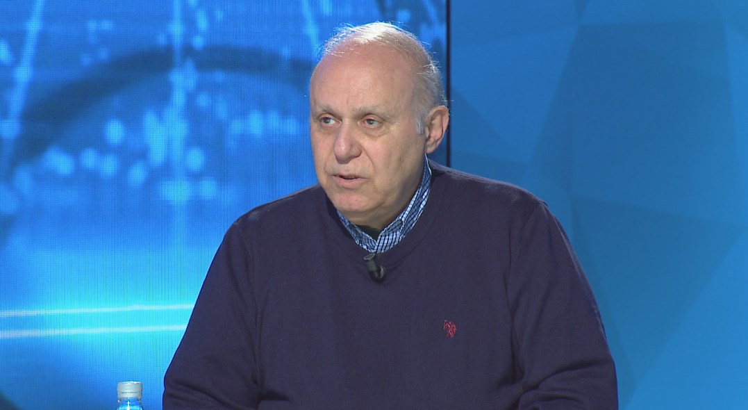 “Ti je i vetmi që kam në këtë jetë”! Përlotet në studio mjeku Trian Kalo pas letrës të ardhur nga Franca