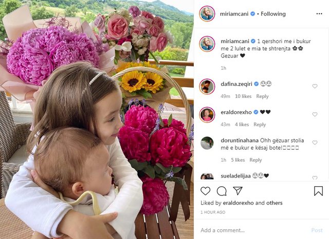 1 Qershori i lumtur i Mirjam Canit, këngëtarja e njohur prezanton për herë të parë djalin Duam