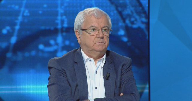 “Metë mavria po humb dy herë”! Spartak Ngjela i jep paralajmërimin e fortë presidentit pas shkarkimit të Ardian Dvoranit nga Gjykata e Lartë