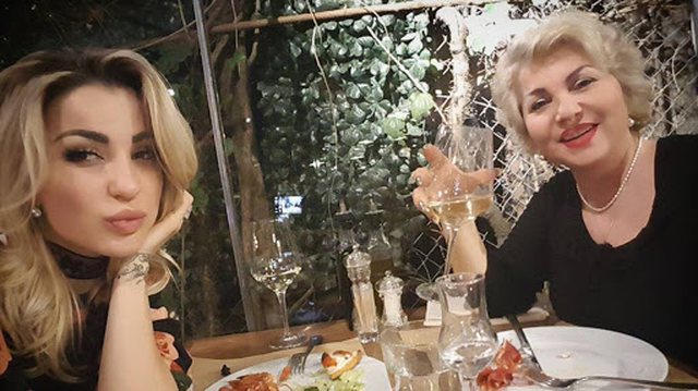 “Harxhuam të gjitha lekët e qanim aq shumë”, këngëtari i njohur shqiptar tregon historinë e vështirë si ngeli me Rita Latin në Milano: Na zuri… “Harxhuam të gjitha lekët e qanim aq shumë”, këngëtari i njohur shqiptar tregon historinë e vështirë si ngeli me Rita Latin në Milano: Na zuri…