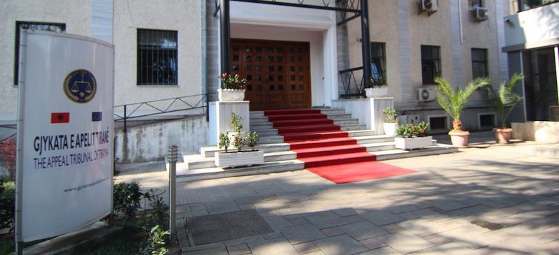 Kuvendi kërkon përjashtimin e Fatmira Hajdarit nga trupa gjykuese për shkak të miqësisë me Berishën: Sot gjykata vendos për aferën e CEZ, Kuvendi kërkon përjashtimin e Fatmira Hajdarit nga trupa gjykuese për shkak të miqësisë me Berishën: Sot gjykata vendos për aferën e CEZ,