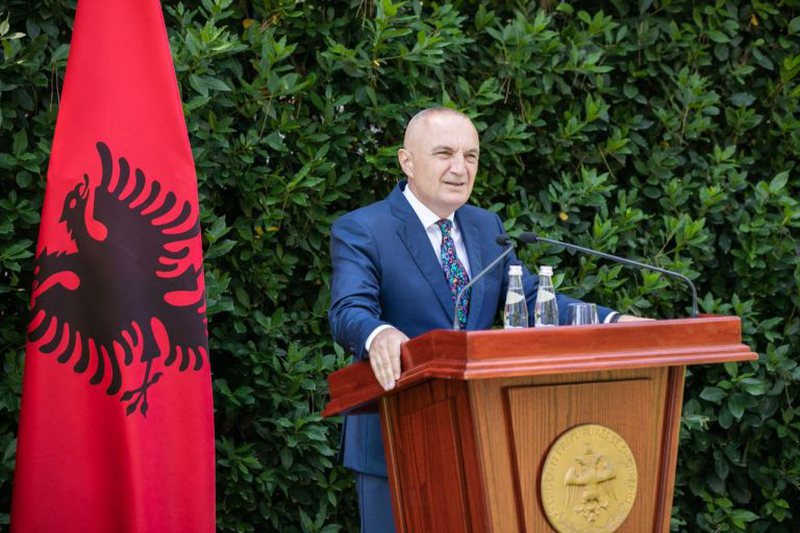 Meta sfidon Yuri Kim, i kërkon ndihmë Ruçit për të mbyllur pazaret me Kushtetuesen, fajëson ndërkombëtarët për ngërçet në KED