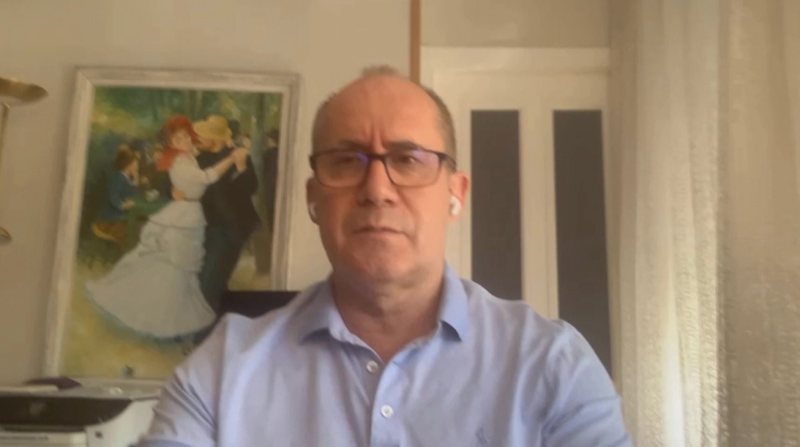 “Masat ndaj Covid-19 u liruan në mënyrë të gabuar”, mjeku i njohur shpreh hapur pakënaqësinë: Diçka nuk funksionon, po rrezikohet… “Masat ndaj Covid-19 u liruan në mënyrë të gabuar”, mjeku i njohur shpreh hapur pakënaqësinë: Diçka nuk funksionon, po rrezikohet…