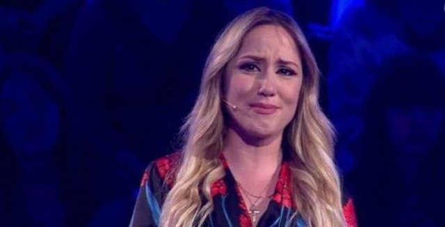 Arbana Osmani në lot si rrallëherë flet për nënën: Kur ajo u diagnostiku me kancer doja të dëgjoja vetëm një fjalë prej saj Arbana Osmani në lot si rrallëherë flet për nënën: Kur ajo u diagnostiku me kancer doja të dëgjoja vetëm një fjalë prej saj