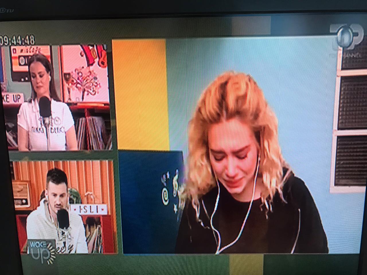 Fjoralba Ponari shpërthen në lot: Moment i tmerrshëm kur më sulmuan me thikë Fjoralba Ponari shpërthen në lot: Moment i tmerrshëm kur më sulmuan me thikë