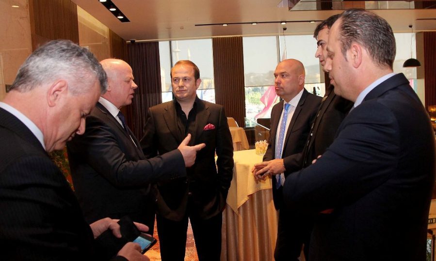 SPAK tërheq dosjet, do të verifikohen ish- anëtarët e Gjykatës Kushtetuese dhe të Lartë që u shkarkuan nga Vettingu SPAK tërheq dosjet, do të verifikohen ish- anëtarët e Gjykatës Kushtetuese dhe të Lartë që u shkarkuan nga Vettingu