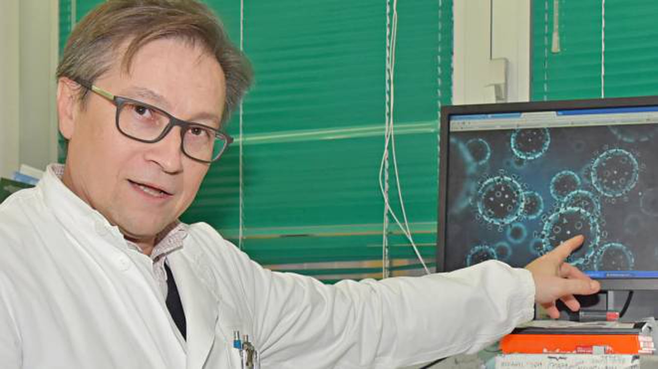 Virologu italian flet për dobësimin e koronavirusit: Mund të zhduket vetë dhe mos ketë nevojë për një vaksinë Virologu italian flet për dobësimin e koronavirusit: Mund të zhduket vetë dhe mos ketë nevojë për një vaksinë