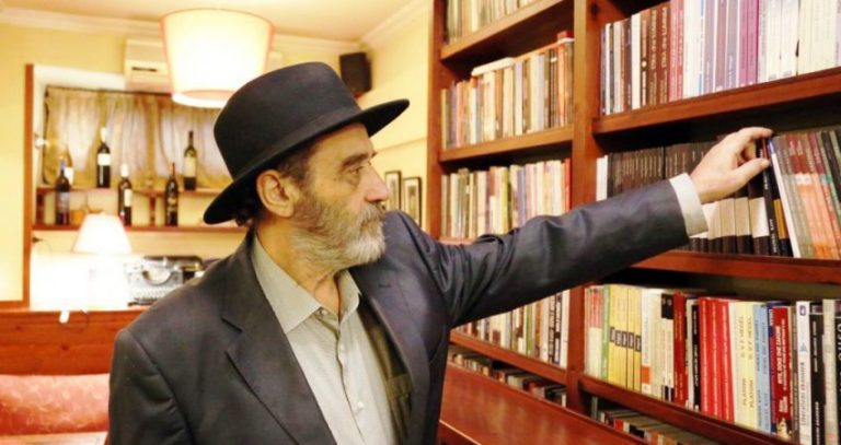 Moikom Zeqo: Macron, një mburravec… si shqiptarët! Franca, historikisht do më shumë Serbinë Moikom Zeqo: Macron, një mburravec… si shqiptarët! Franca, historikisht do më shumë Serbinë