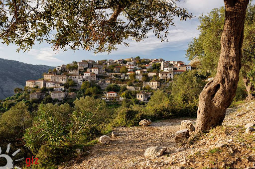 “Fshati shqiptar që mahniti gruan e princit Charles, gruaja e pronarit të Mercedes donte ta blinte gjithë fshatin”