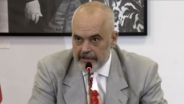 Rama publikon videon dhe jep mesazhin e fortë: “Është koha për lista të hapura”