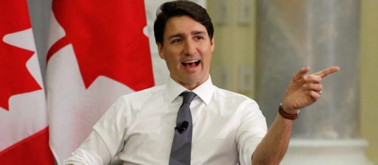 Dalin pamjet tronditëse të trajtimit të një personi me ngjyrë në Kanada! Kryeministri Justin Trudeau: Është e papranueshme dhe gjërat duhet të ndryshojnë”! Dalin pamjet tronditëse të trajtimit të një personi me ngjyrë në Kanada! Kryeministri Justin Trudeau: Është e papranueshme dhe gjërat duhet të ndryshojnë”!