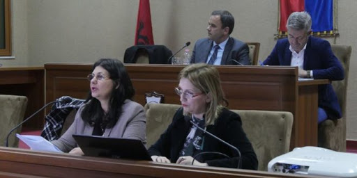 Rezultojnë 11 të infektuar me Covid-19, ndër to edhe nënkryetarja e Bashkisë, testohen punonjësit..