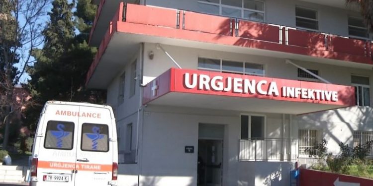 Më në fund një lajm i mirë, bie ndjeshëm numri i të infektuarve nga koronavirusi Më në fund një lajm i mirë, bie ndjeshëm numri i të infektuarve nga koronavirusi