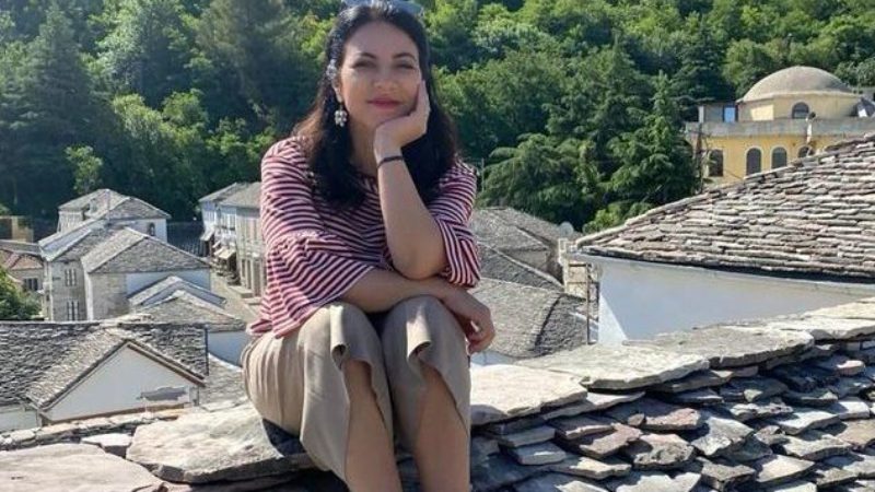 Rudina Xhunga: Gjirokastra këtë verë nuk njihet, shko ta shijosh vetë Rudina Xhunga: Gjirokastra këtë verë nuk njihet, shko ta shijosh vetë