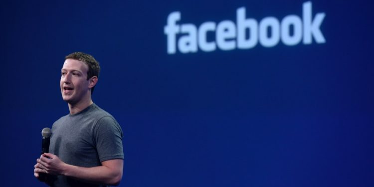 Facebook do ndalojë fjalimet e urrejtjes: Zuckerberg lajmëron politikat, përballë kërcënimit të reklamuesve