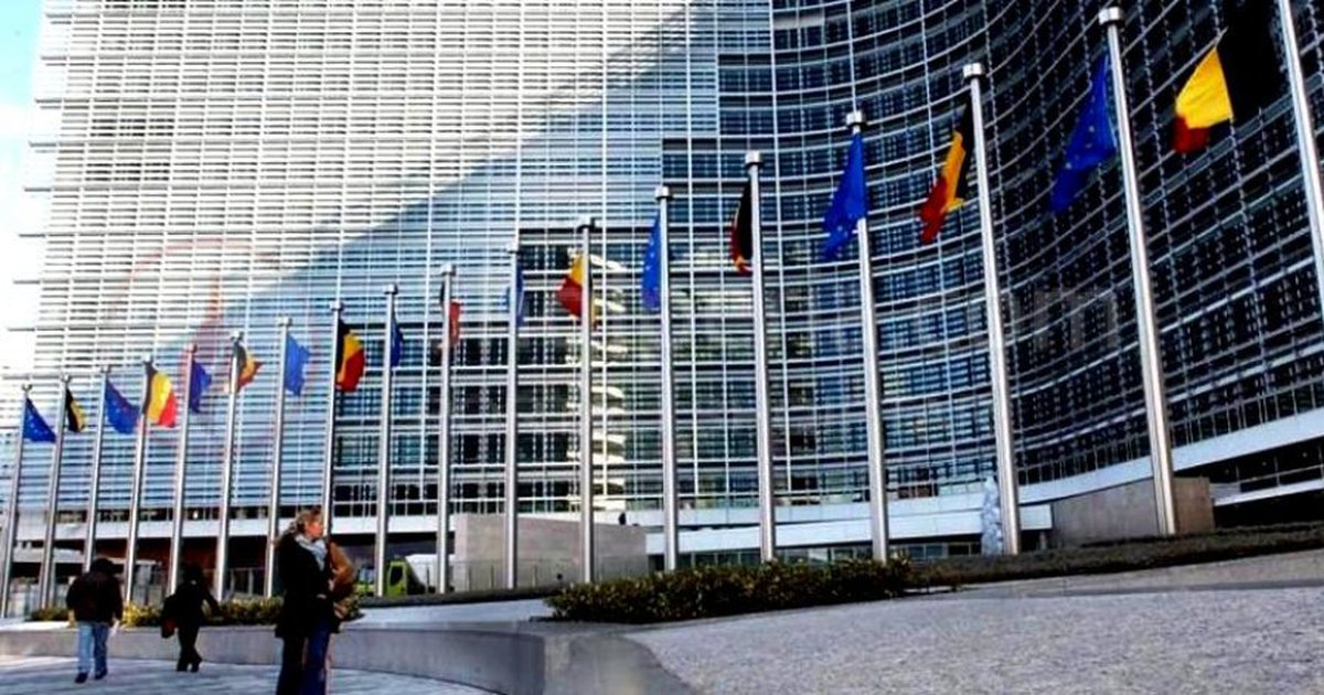 Priten zhvillime të reja/ Zëri i Amerikës: Hartohet korniza e bisedimeve për anëtarësim në BE, me Tiranën dhe Shkupin Priten zhvillime të reja/ Zëri i Amerikës: Hartohet korniza e bisedimeve për anëtarësim në BE, me Tiranën dhe Shkupin