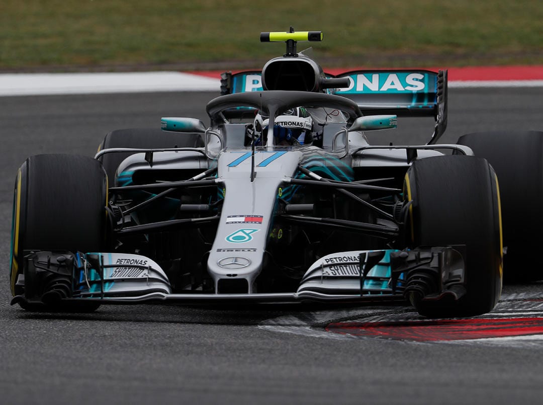 Valteri Botas niset nga pole-position, Ferrari shumë keq në prova Valteri Botas niset nga pole-position, Ferrari shumë keq në prova