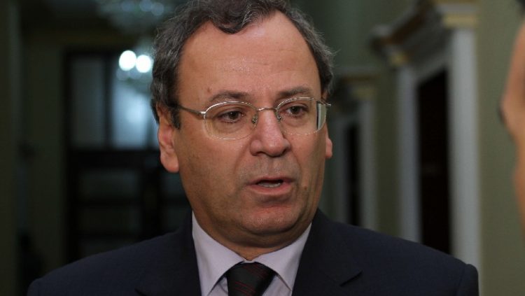 Ish-deputeti socialist dërgohet në Reanimacion, prej ditësh po lufton me Covid-19 Ish-deputeti socialist dërgohet në Reanimacion, prej ditësh po lufton me Covid-19