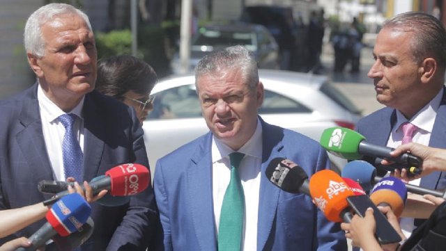 Rama dha ‘ok’ për hapjen e listave, reagon menjëherë Murrizi Rama dha ‘ok’ për hapjen e listave, reagon menjëherë Murrizi