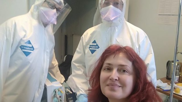 “Motër, motër, s’ka më oksigjen…”, është e shtruar në spital, deputetja shqiptare rrëfen betejën me koronavirusin “Motër, motër, s’ka më oksigjen…”, është e shtruar në spital, deputetja shqiptare rrëfen betejën me koronavirusin