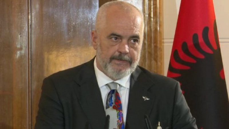 “Fletërrufe, me demek flet për drejtësi”, kryeministri Rama mban qëndrimin e ashpër për akuzat ndaj Thaçit dhe Veselit “Fletërrufe, me demek flet për drejtësi”, kryeministri Rama mban qëndrimin e ashpër për akuzat ndaj Thaçit dhe Veselit