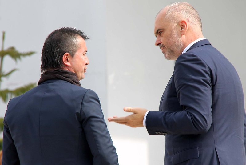 VIDEO/ Rama inspektoi projektin e rëndësishëm, Tërmet Peçi i thotë kryeministrit atë që nuk e priste: S’keni parë gjë akoma! VIDEO/ Rama inspektoi projektin e rëndësishëm, Tërmet Peçi i thotë kryeministrit atë që nuk e priste: S’keni parë gjë akoma!