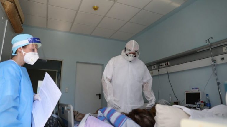 Shënohen 4 viktima tek COVID-2 në 24 orët e fundit, rekord të infektuarish, u regjistruan 126 raste