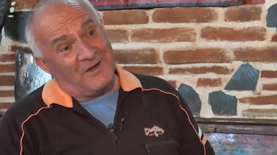 Video/ Si gënjeu Gjergji Thimio për rrahjen nga kunati i Niko Peleshit duke e lyer hundën me bojë Video/ Si gënjeu Gjergji Thimio për rrahjen nga kunati i Niko Peleshit duke e lyer hundën me bojë